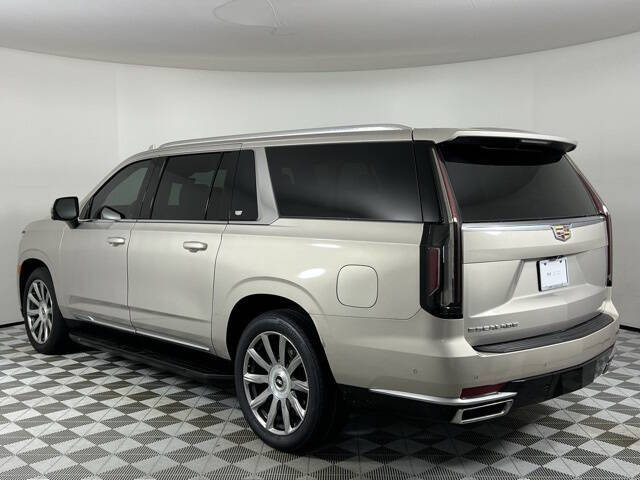 2023 Cadillac Escalade ESV Premium Luxury Platinum