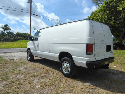 2005 Ford E-Series E-350 SD