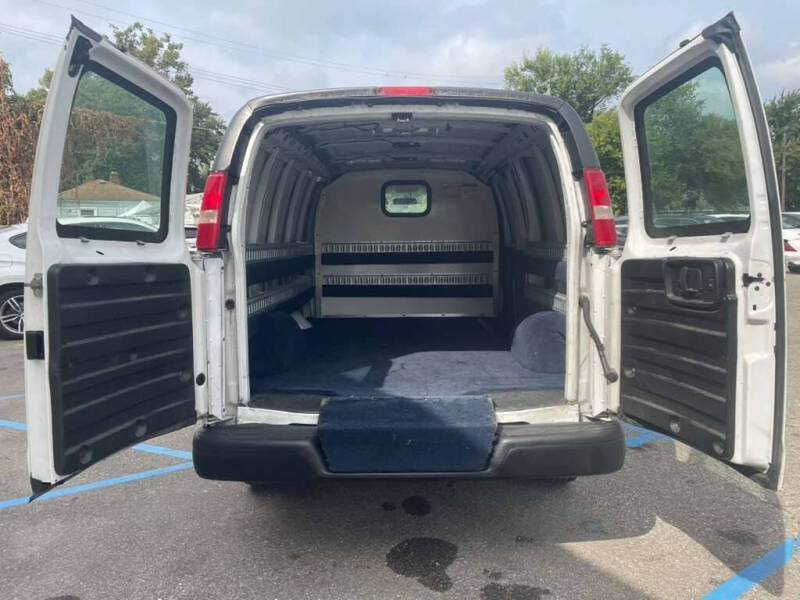 2018 Chevrolet Express 2500