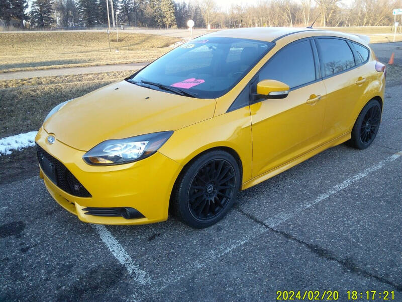 Dales Auto Sales in Hutchinson, MN