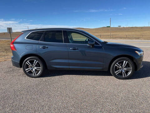 2020 Volvo XC60 T5 Momentum