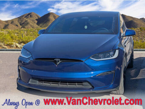 2023 Tesla Model X Standard Range