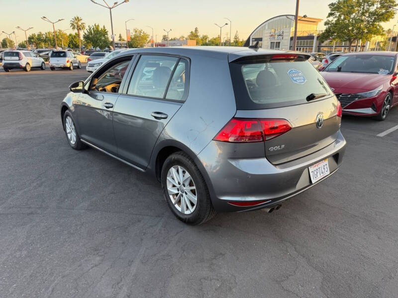 2015 Volkswagen Golf TSI SE