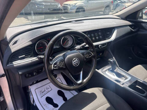 2018 Buick Regal TourX Preferred