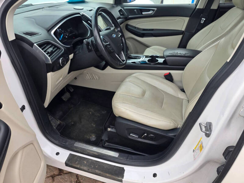 2016 Ford Edge Titanium