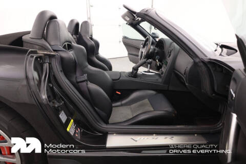 2004 Dodge Viper SRT-10