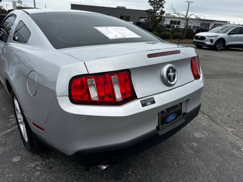 2012 Ford Mustang V6