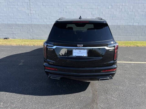 2025 Cadillac XT6 Sport