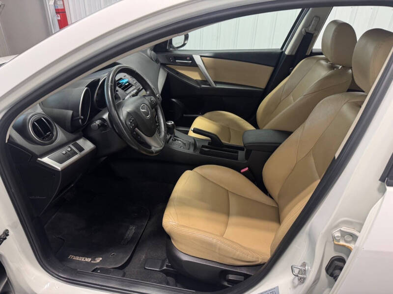 2013 Mazda MAZDA3 i Grand Touring