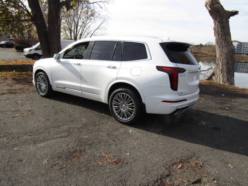 2020 Cadillac XT6 Premium Luxury photo 6