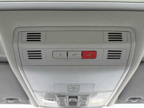 2018 Volkswagen Tiguan 2.0T SEL Premium