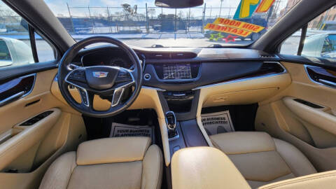 2017 Cadillac XT5 Luxury