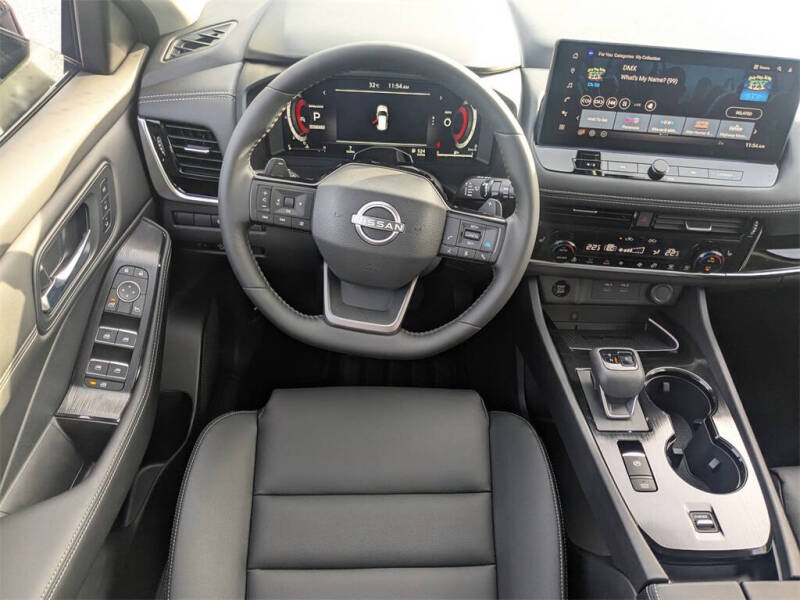 2025 Nissan Rogue SL