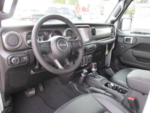 2023 Jeep Gladiator Sport S