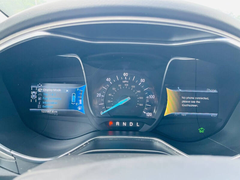 2013 Ford Fusion Hybrid SE