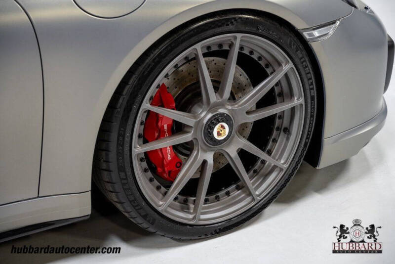 2018 Porsche 911