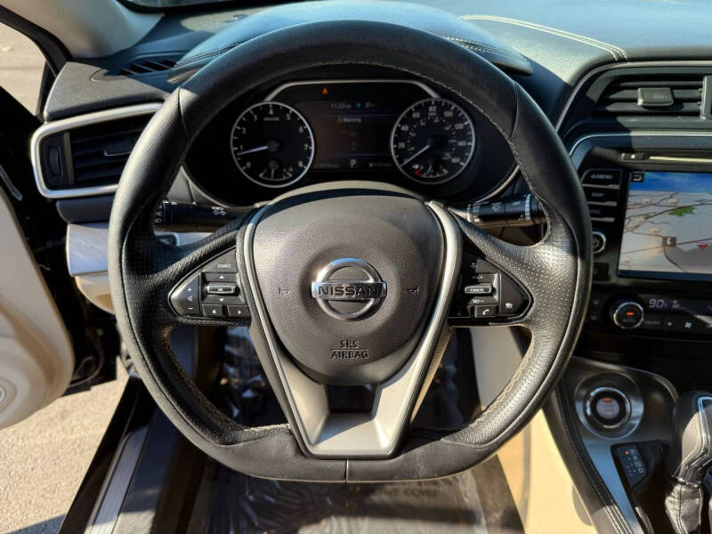 2016 Nissan Maxima
