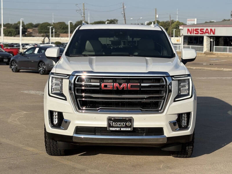 2023 GMC Yukon SLT