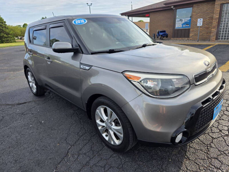 2016 Kia Soul +