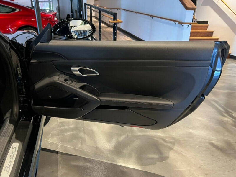 2024 Porsche 718 Boxster S