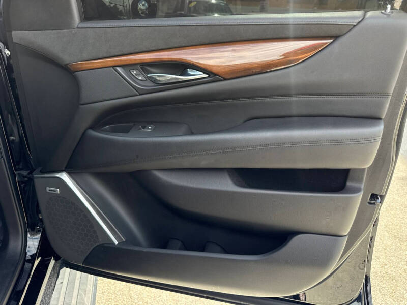 2020 Cadillac Escalade Premium Luxury