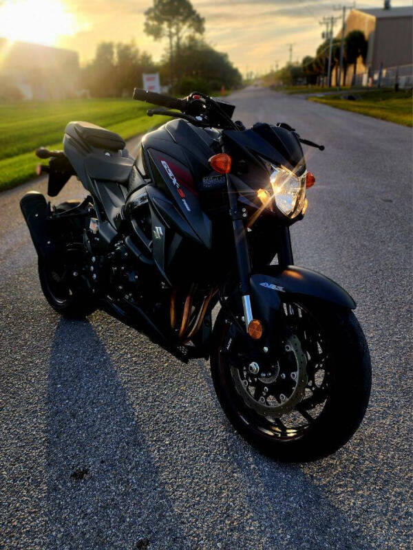 2018 Suzuki GXS-S 750 ABS