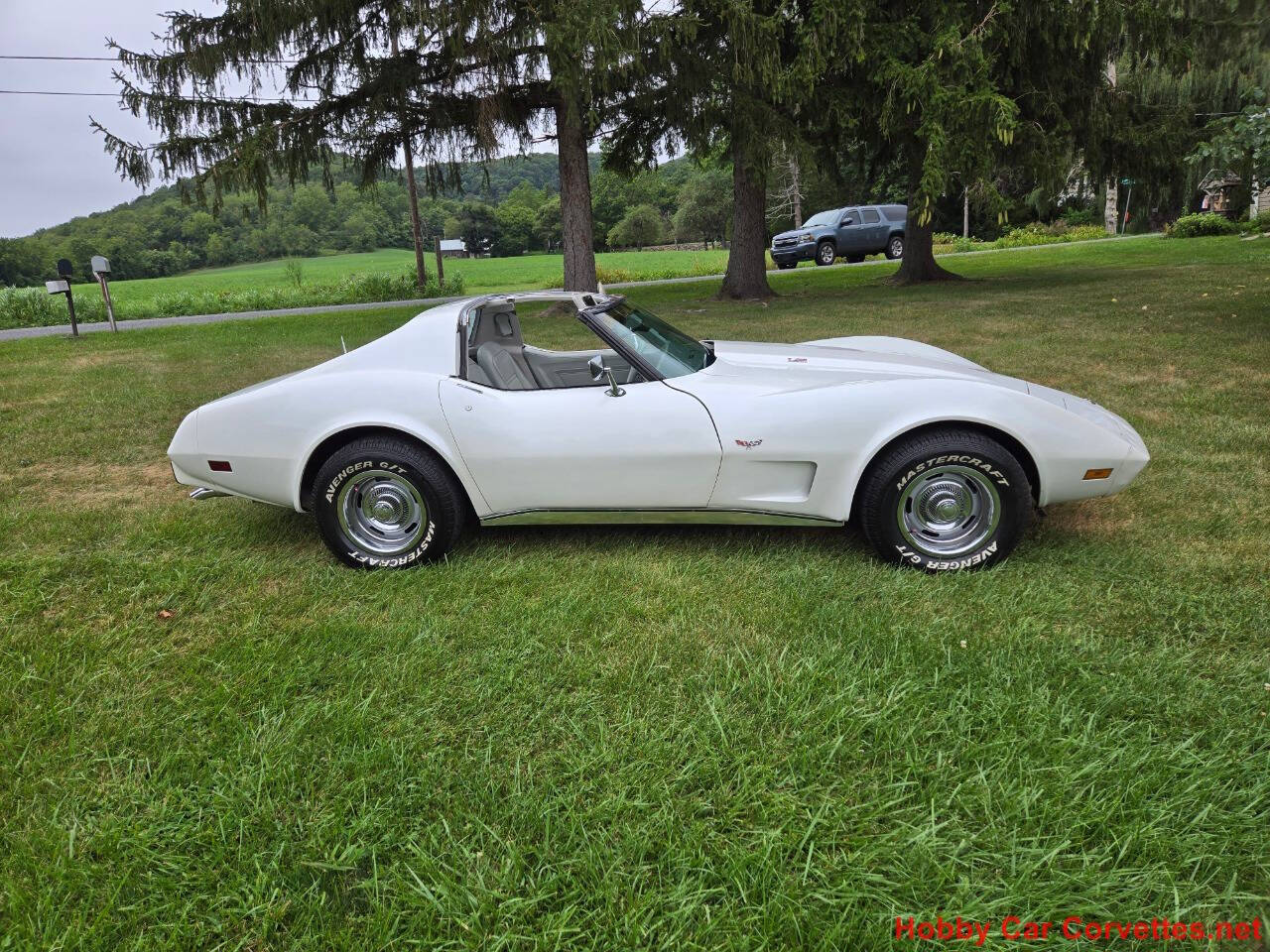 1977 Chevrolet Corvette 9