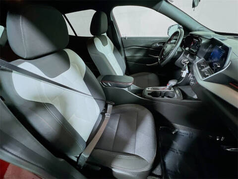 2024 Chevrolet Trax RS