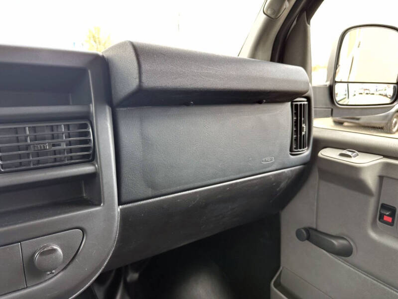 2013 Chevrolet Express 2500
