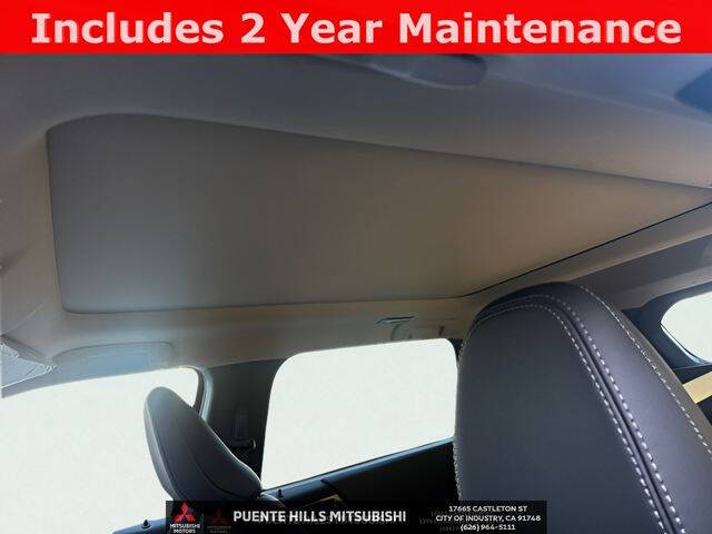 2026 Mitsubishi Outlander SE