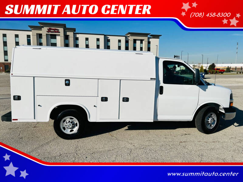 2020 Chevrolet Express Cutaway for sale at SUMMIT AUTO CENTER in Summit IL