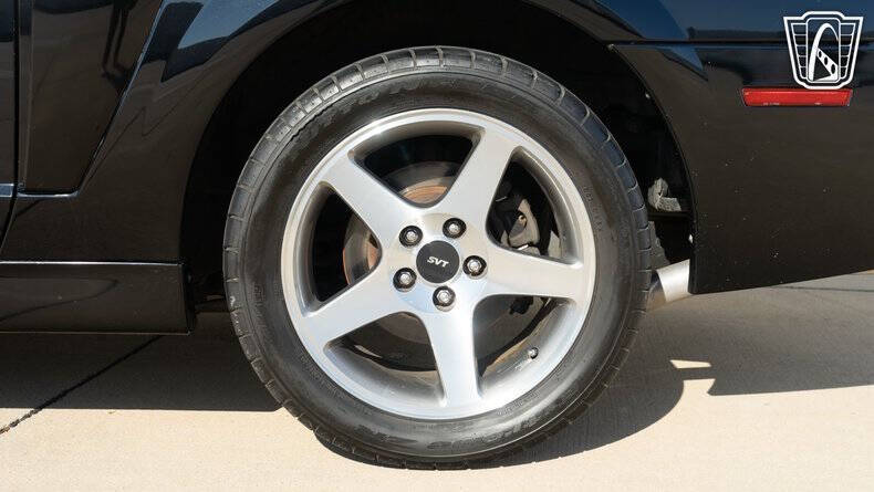 2003 Ford Mustang SVT Cobra