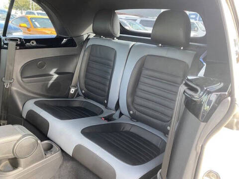 2013 Volkswagen Beetle Convertible