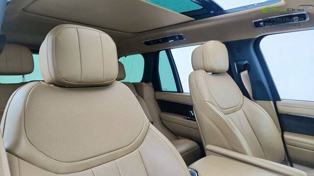 2024 Land Rover Range Rover P400 SE