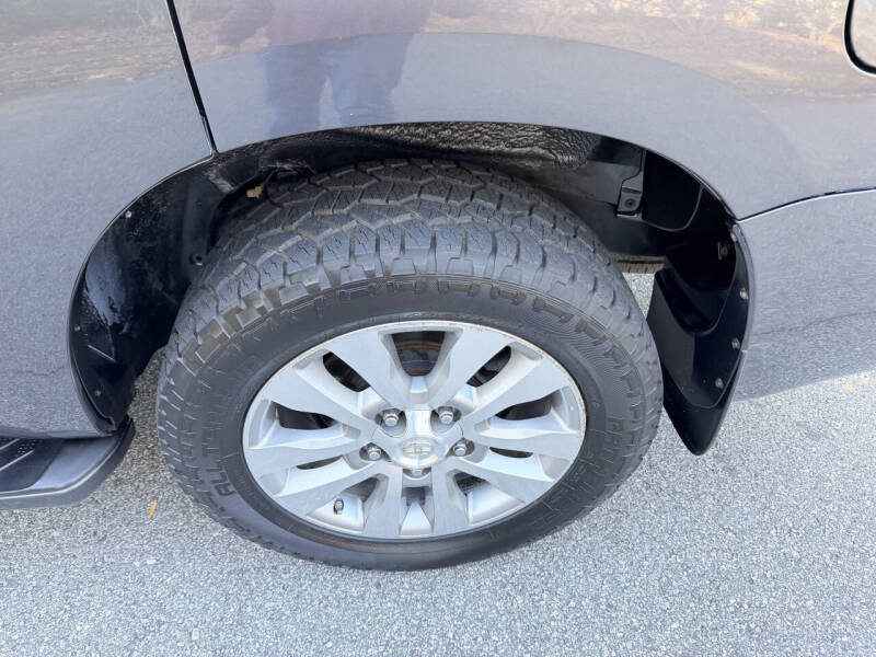 2011 Toyota Sequoia Limited