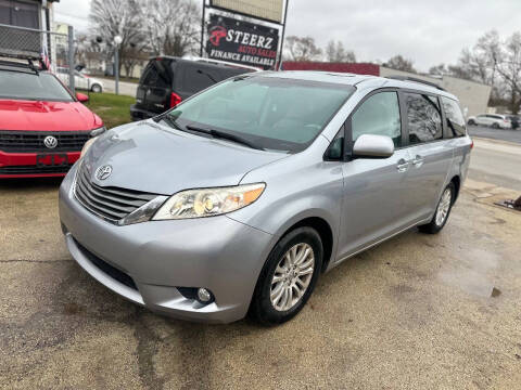 2012 Toyota Sienna XLE 8-Passenger