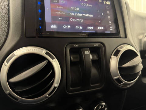 2014 Jeep Wrangler Sahara