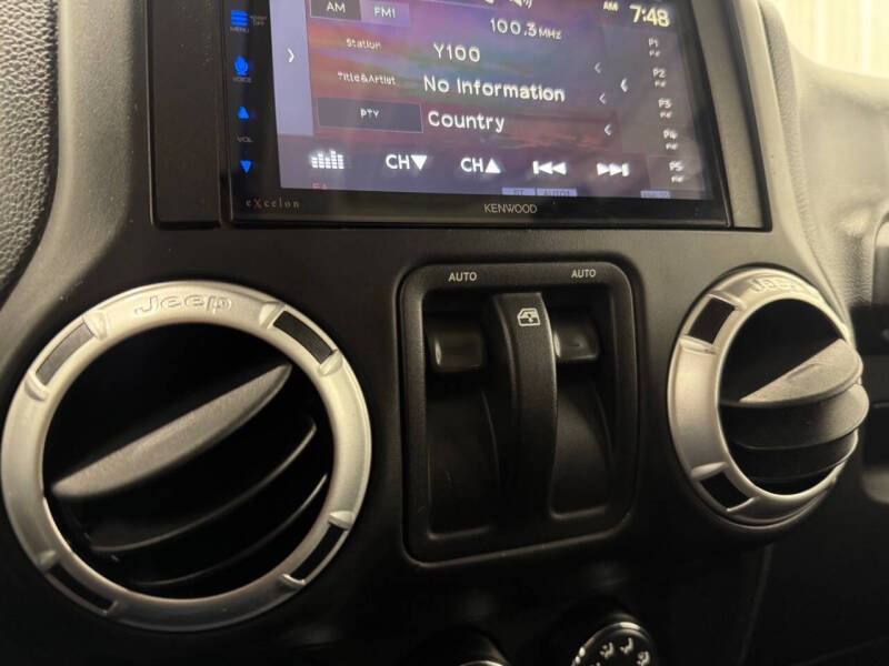 2014 Jeep Wrangler Sahara