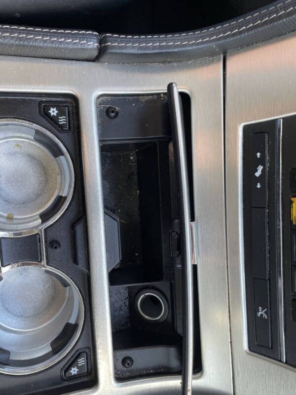 2013 Cadillac Escalade Platinum Edition