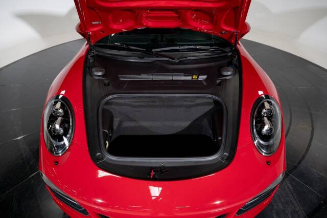 2016 Porsche 911 Targa 4S