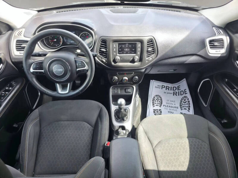 2017 Jeep Compass Sport