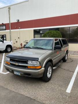 2000 Chevrolet S-10 for sale at Specialty Auto Wholesalers Inc in Eden Prairie MN