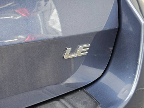 2017 Toyota Sienna LE 8-Passenger