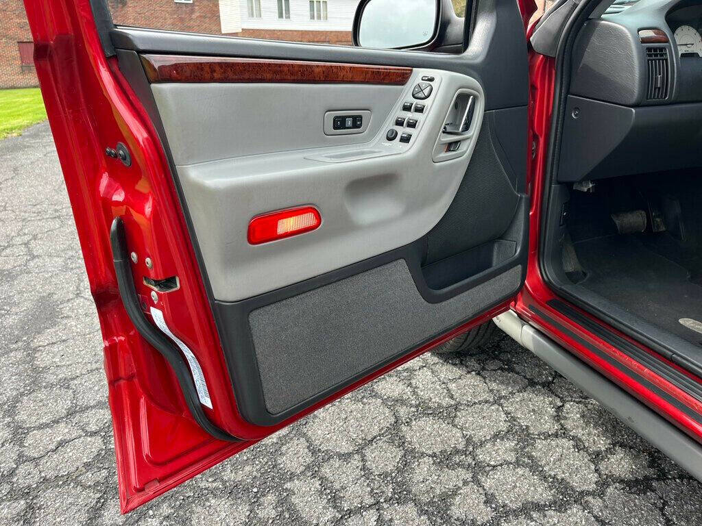 2002 Jeep Grand Cherokee 52