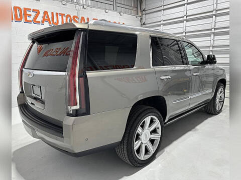 2017 Cadillac Escalade Premium Luxury