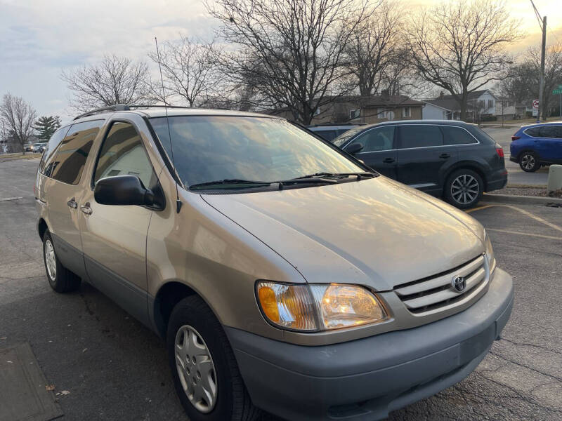 2002 Toyota Sienna CE