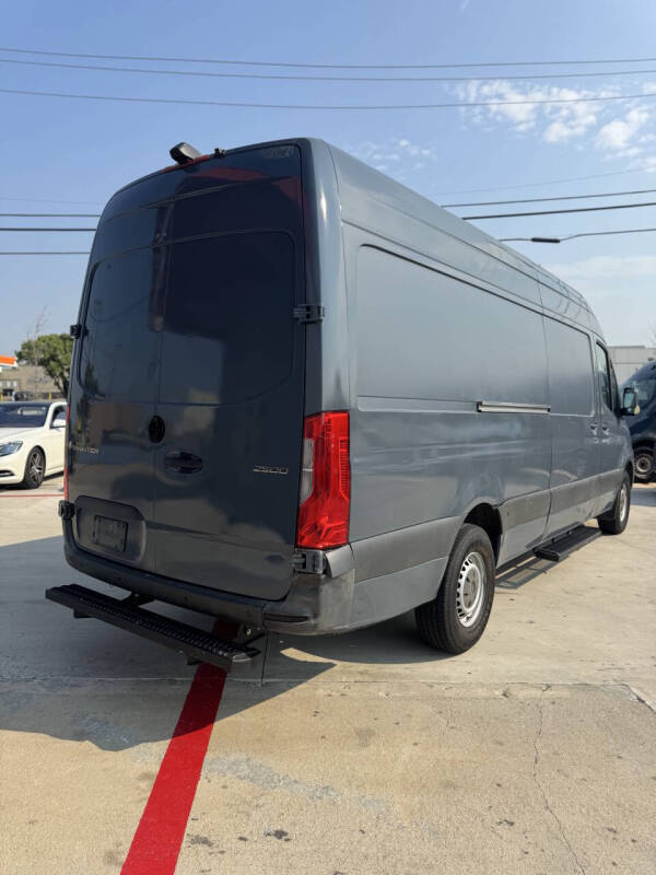 2019 Mercedes-Benz Sprinter 2500