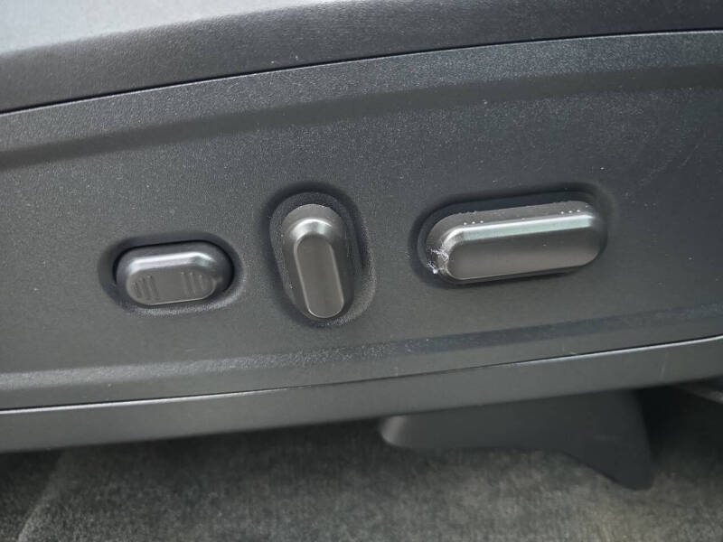 2017 Lincoln Navigator Select