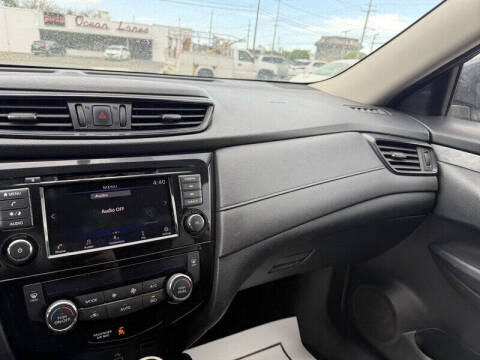 2018 Nissan Rogue S