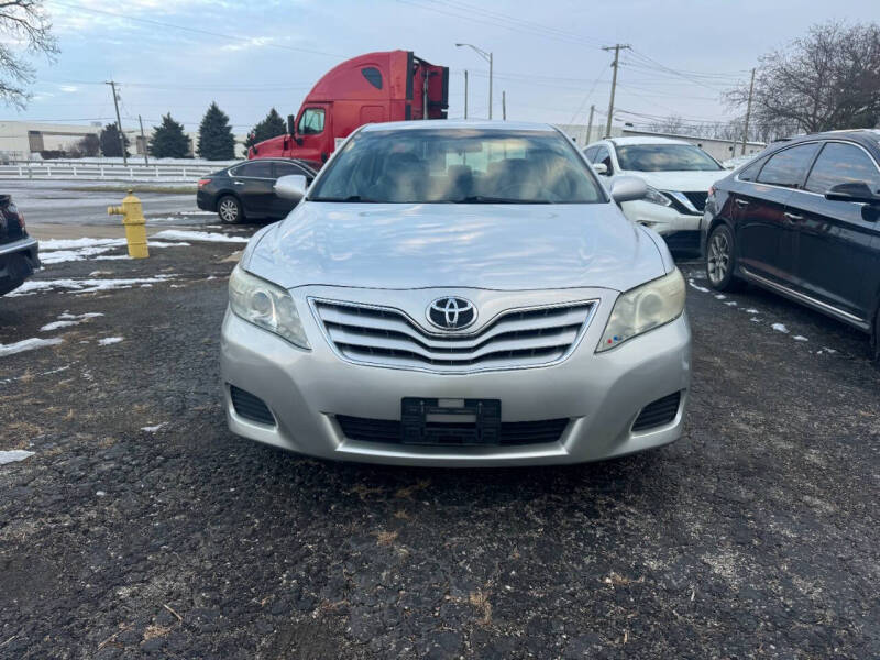 2011 Toyota Camry for sale at Luxury Cars Xchange in Romeoville IL